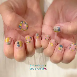 ネイル ショートネイル 森のさんぽ道のネイルデザイン