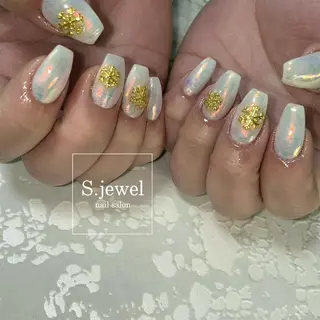 ネイル S. JEWELのネイルデザイン
