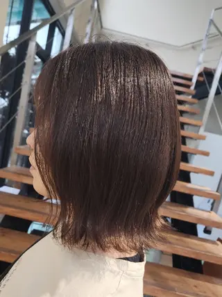カラー 安達まい/ インナーカラー◎のヘアスタイル