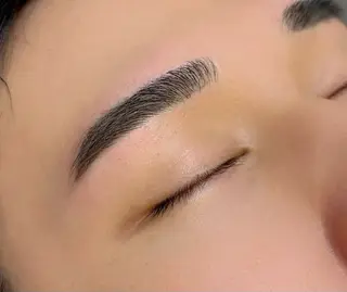 アイブロウ 似合わせ眉🎀 mokaの眉毛・アイブロウイメージ