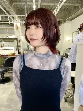 ミディアム HOLLY Tsutomu🌴のヘアスタイル