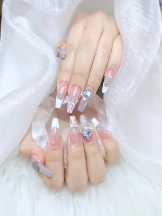ネイル Risu Nails Salon 代々木所属・リス ネイルのネイルデザイン