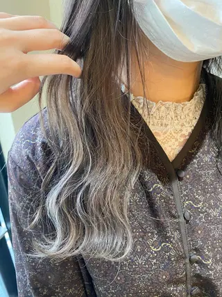 ロング 水谷 菜央のヘアスタイル