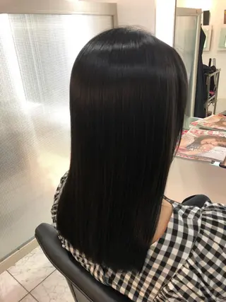 セミロング 田村拓巳 韓国風、髪質改善のヘアスタイル