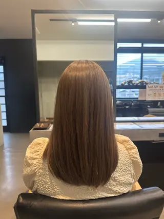カラー 森本 美音のヘアスタイル