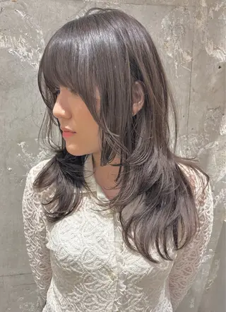 ロング AMI ウルフ/ショートのヘアスタイル