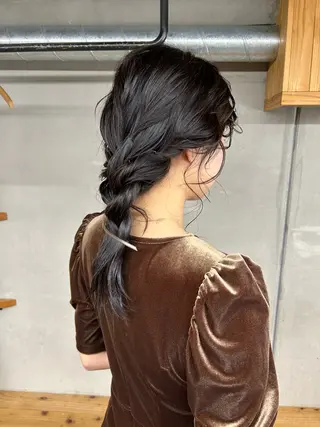 セミロング ヘアアレンジ BRUNTJET所属・MAEDA MADOKAのヘアスタイル