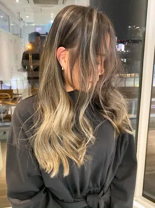 ロング カラー welring hair salonのヘアスタイル