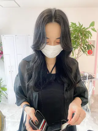 ロング 髪質改善韓国レイヤー SHIORI🦋のヘアスタイル