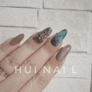 セミロング めぐみのネイルサロン スタッフ練習のネイルデザイン