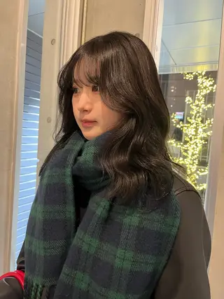 ロング カラー 透明感カラー人気 ナンバーワンMIYUのヘアスタイル