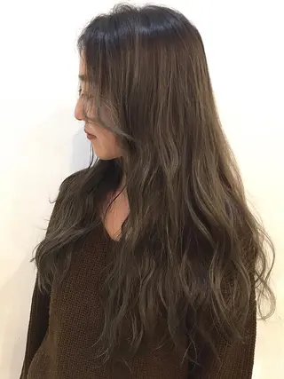 ロング カラー 狩野 羅夢のヘアスタイル