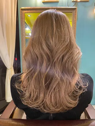 ロング カラー 末石 智のヘアスタイル