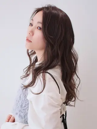 ロング カラー 滝口 瑞季のヘアスタイル