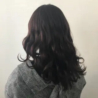 ロング カラー オリーブ/アッシュ やわらか透明感カラーのヘアスタイル