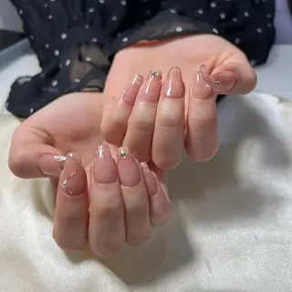 ネイル マツエク・マツパ アイブロウ Nail&eye Belire 新宿のネイルデザイン