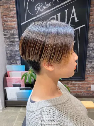 ショート カラー たなか ちあきのヘアスタイル