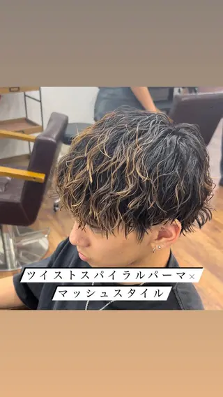 ミディアム パーマ メンズ Rikito .のヘアスタイル