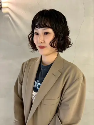 ショート パーマ 中村 衣里のヘアスタイル