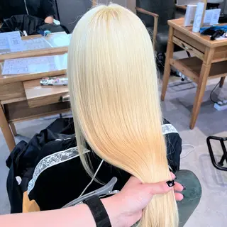 セミロング カラー ｵﾀｸ美容師🛍/ 酸性ストレート/艶髪のヘアスタイル