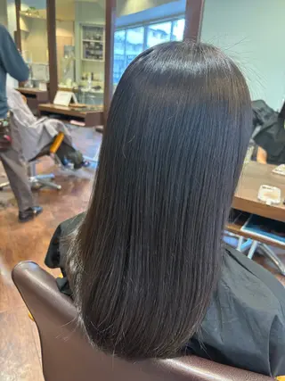 セミロング yamaguchi kのヘアスタイル