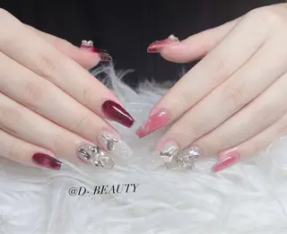 ネイル D-BEAUTY Nailsalonのネイルデザイン