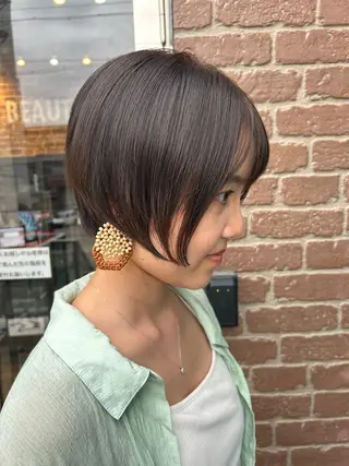 ショート カラー 久木原 ゆりのヘアスタイル