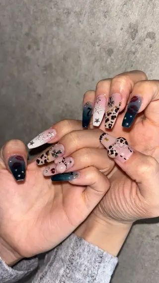 ネイル Queen所属・伊藤 梨恋のネイルデザイン