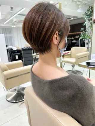 ショート レイヤー/ショート/ 山見陽のヘアスタイル