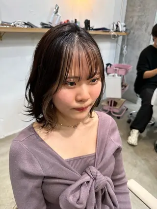 ミディアム カラー ハイトーンレイヤー 顔まわりSOTAのヘアスタイル