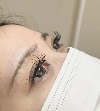 マツエク・マツパ ビューティー 鈴花のマツエク・マツパデザイン