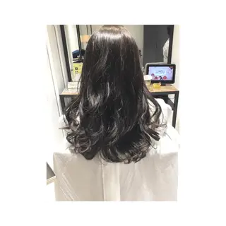 セミロング カラー レイヤーカット🌈 透明感カラー🌷ユリのヘアスタイル