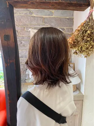 ミディアム 小林 佑香のヘアスタイル