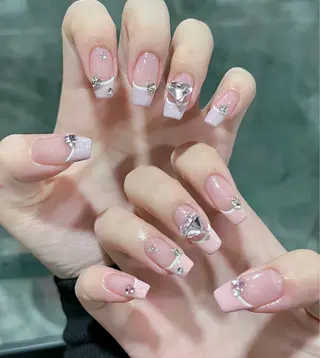 ネイル D-BEAUTY Nailsalonのネイルデザイン