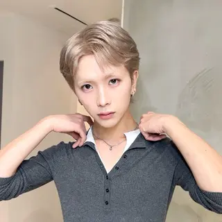 ショート カラー メンズ 岡田大志🇰🇷 中/韓メンズヘアのヘアスタイル