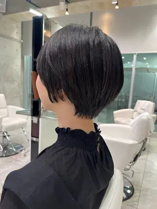 ショート kaho.🌿 ショートヘア⭐️のヘアスタイル