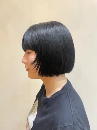 カラー 淀 小南津のヘアスタイル