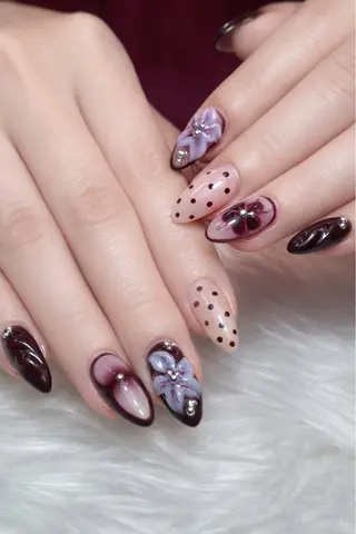 ネイル サン サンのネイルデザイン