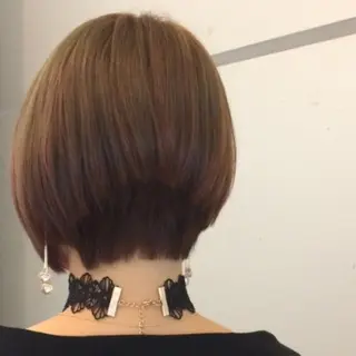 ショート カラー  知念　香トータル ビューティー🌷のヘアスタイル