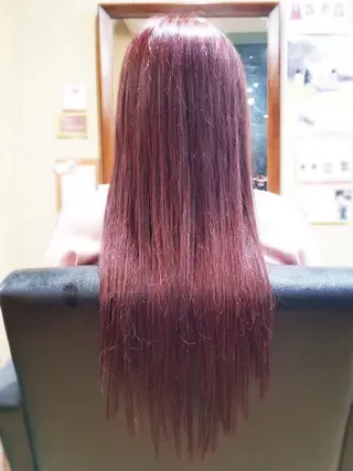 ロング カラー パピヨンロゼ 低ダメージ/髪質改善のヘアスタイル