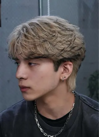 ショート カラー メンズ 湖城 恵吾のヘアスタイル