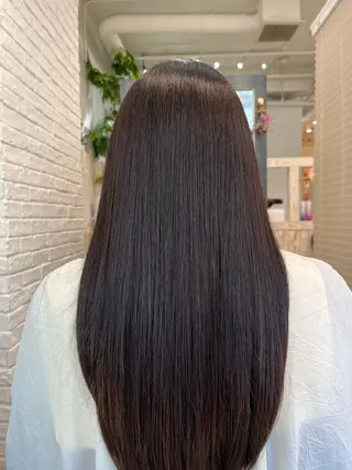 ロング 石井 歩奈のヘアスタイル