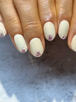 ネイル mellow:ｸﾙﾐ ﹡˖˟༝🎀˖˟ ༝のネイルデザイン