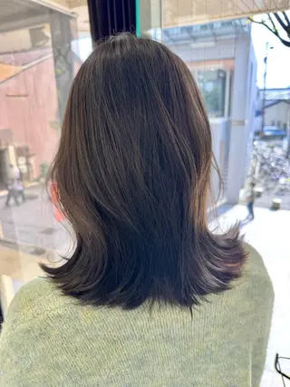 ミディアム カラー KOHNO ナチュラルデザインのヘアスタイル