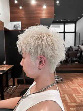 ショート カラー パーマ ヘアアレンジ メンズ キッズ ブリーチカラー🔥 パーマ【佐々木凌平】のヘアスタイル