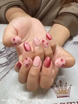 ネイル ガレンドウ 白澤 愛子のネイルデザイン