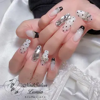 ネイル ネイルサロン ルミア Lumia 店長のネイルデザイン