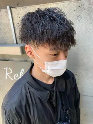 パーマ メンズ 西村あきや トレンド韓国ヘアのヘアスタイル