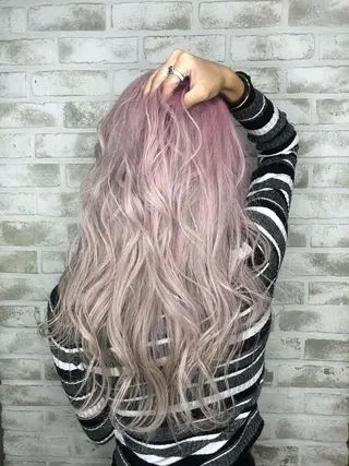 セミロング カラー ヘアアレンジ トッチ 艶髪髪質改善のヘアスタイル