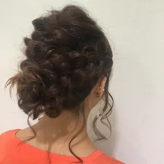 ミディアム ヘアアレンジ きむえり/髪質改善 /うねり広がり改善のヘアスタイル